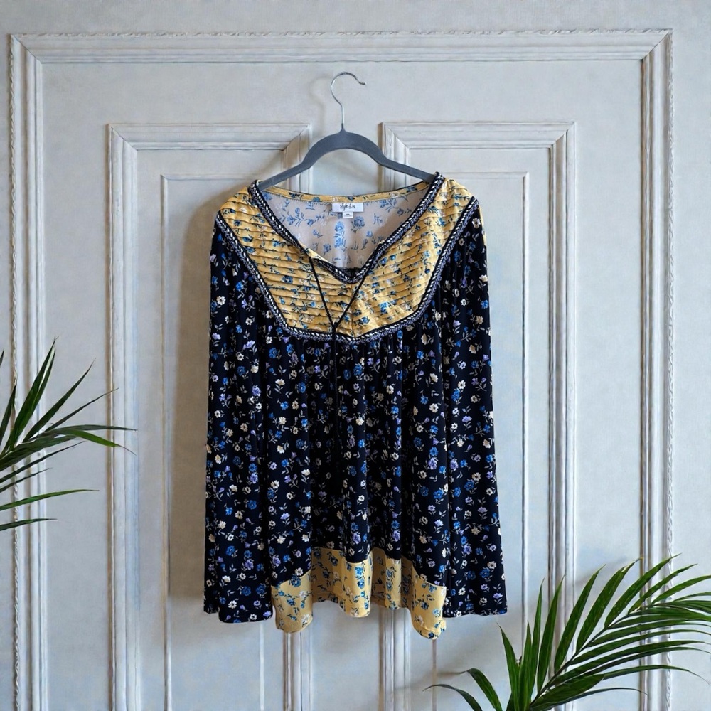 Style & Co Floral Navy and Yellow Women's Top